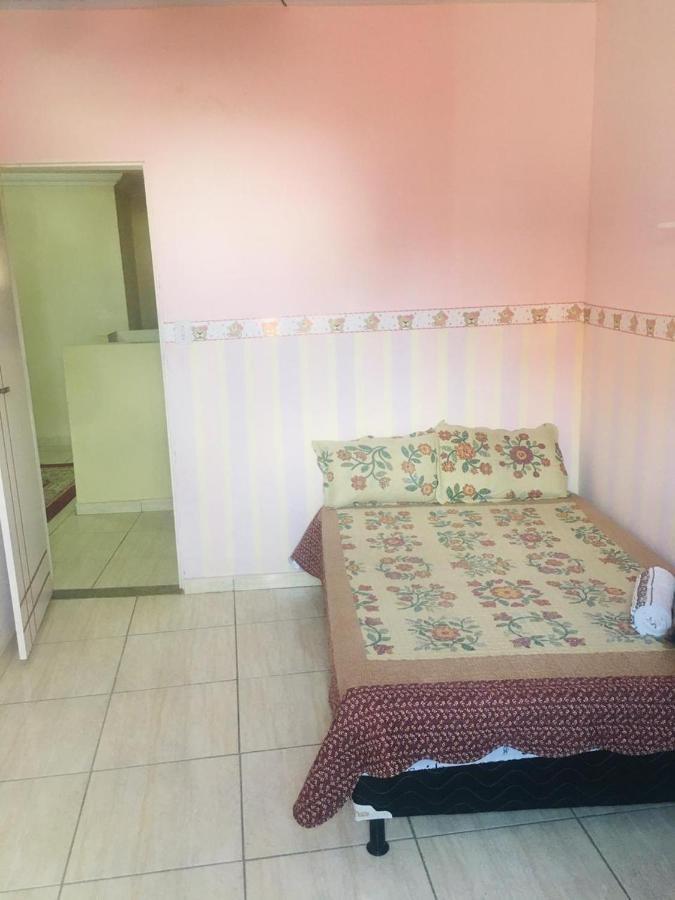 Casa De Veraneio Em イリェウス エクステリア 写真